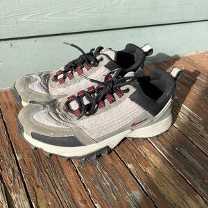 Vintage Nike ACG Hiking Shoes